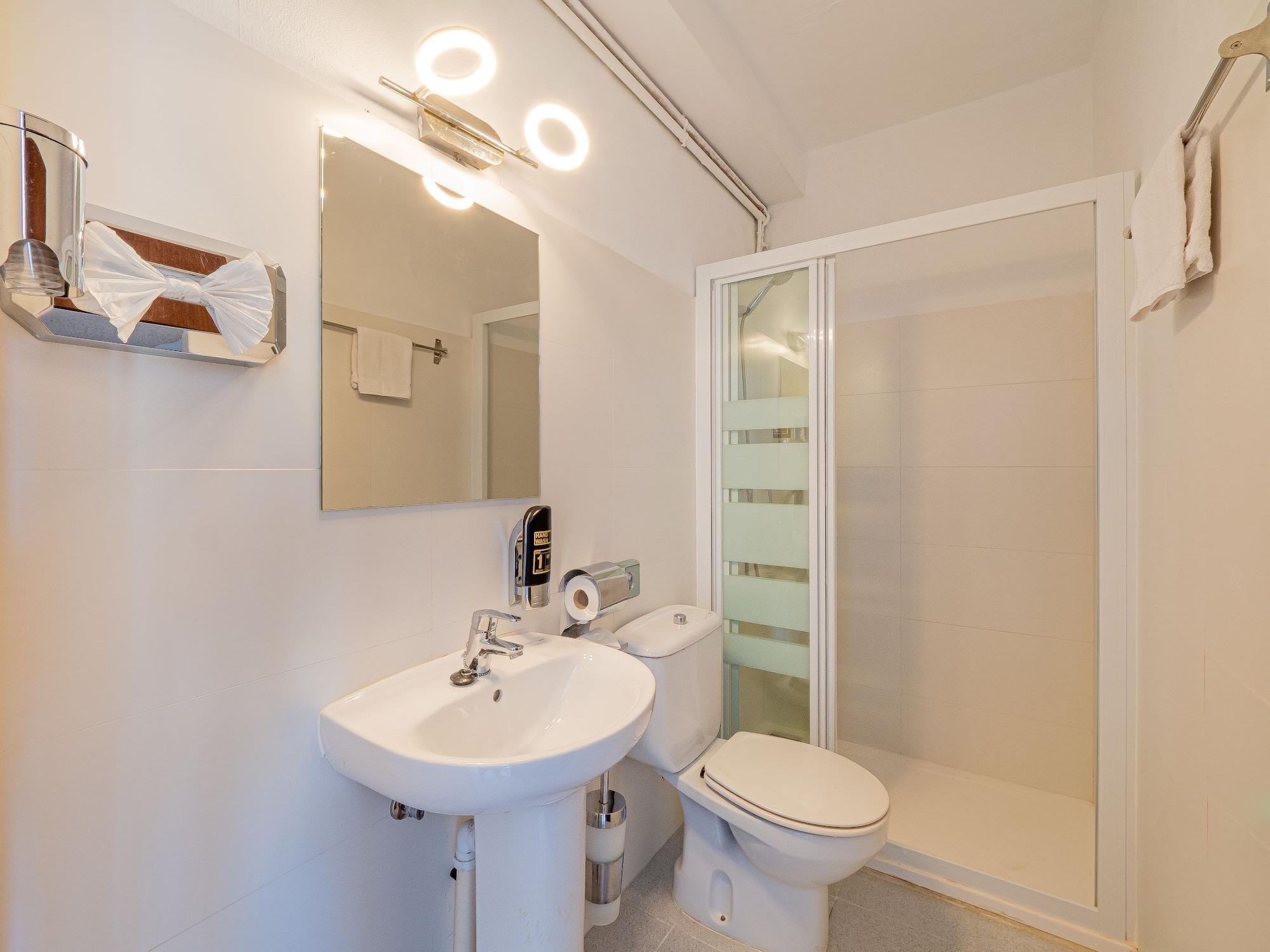 קאלה ראטג'אדה Hostal Port Corona מראה חיצוני תמונה
