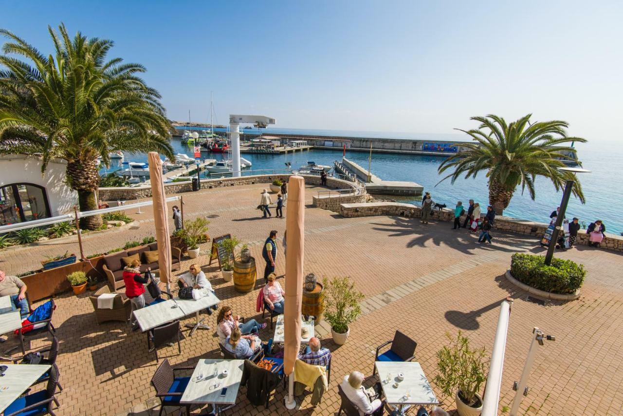 קאלה ראטג'אדה Hostal Port Corona מראה חיצוני תמונה